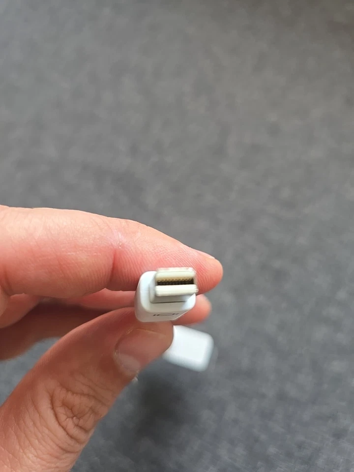 MacAlly - Adaptador de Aluminio Mini DisplayPort a HDMI - Imagen 2 de 4