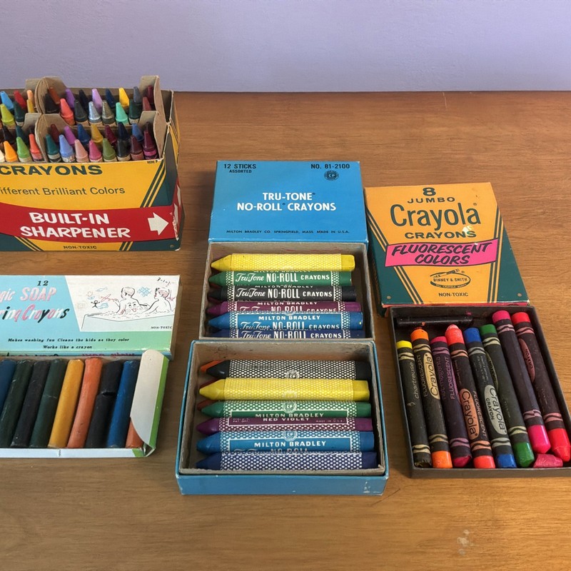 Vintage Crayon Lot: Jombo Fluorescent, Milton Bradley,Magic Soap
