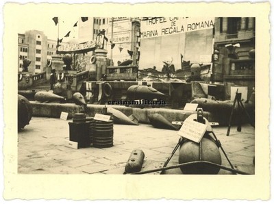 Orig. Foto Ausstellung russ. Beute Marine Torpedo Waffen BUKAREST Rumänien 1941