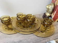 Vintage Amber Indiana Glass Kings Crown Thumbprint 4 Plates And Cups Snack Set 