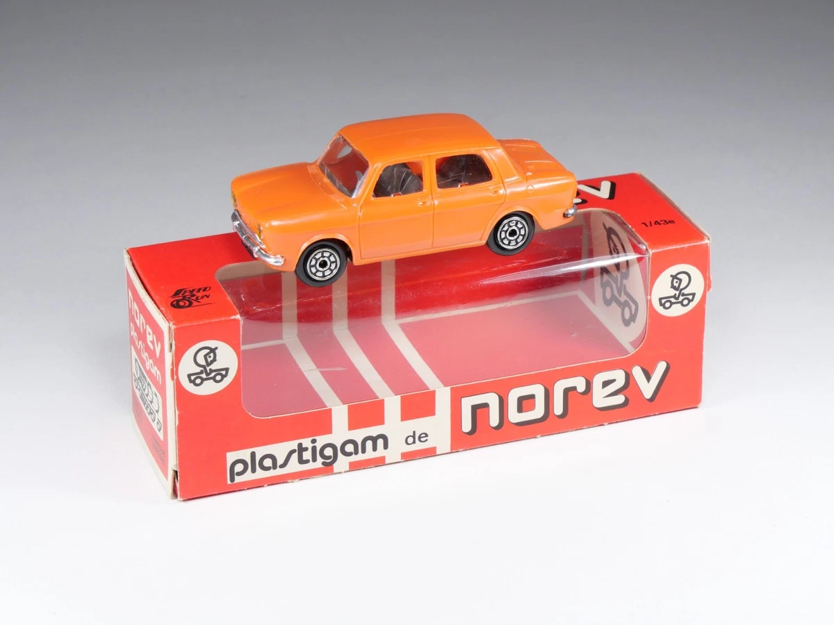 ANCIENNE VOITURE MERCEDES Benz 220 SE - Norev - échelle 1/43 EUR 19,00 - FR