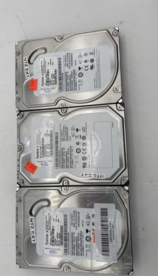 Seagate ST31000424SS & ST31000640SS 1TB 3.5'' Desktop HDD Mixed Model Lot of 3