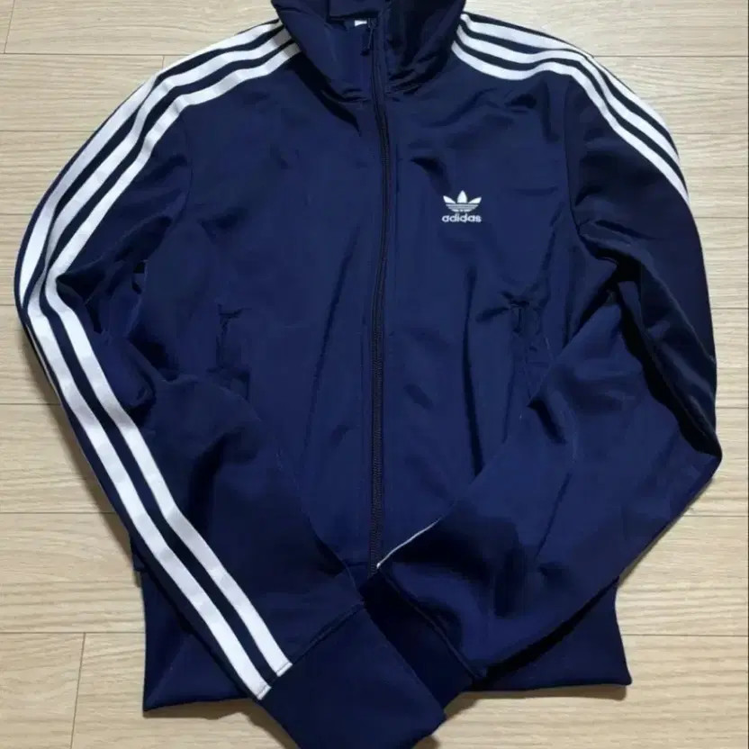 Adidas Women's Cropped Jersey Track Top, XS, New