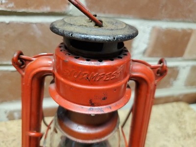 Red FeuerHand Sturmfest Lantern 175 W. Germany Super Baby