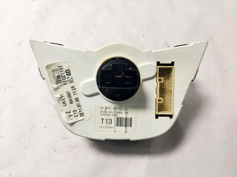 2012-2017 Hyundai Veloster Manual Temperature A/C Heater Climate Control Oem - Image 2 of 4