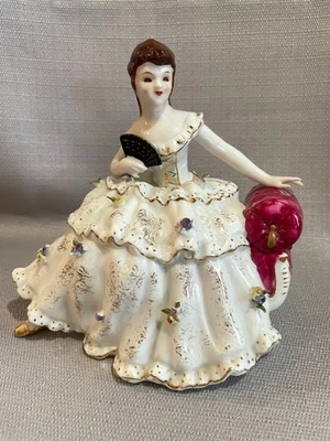 Vintage Porcelain Seated Lady Figurine (1725) - Image 1 of 4