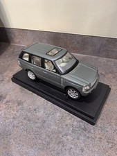 ERTL 1:18 Land Rover Range Rover Vogue 2002 Diecast Model Car Rare