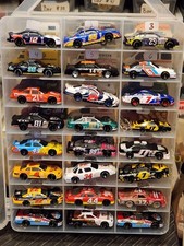 hot wheels/racing champions case 178 NASCAR plastic wheels