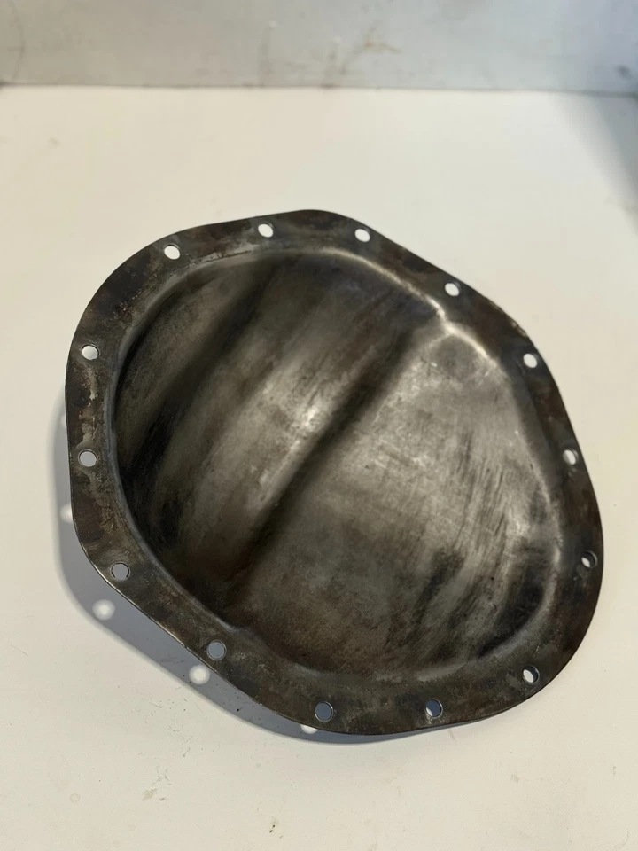 CHEVY/GMC CAMINHÃO MEIA TONELADA 1/2 1500 EIXO TRASEIRO 12 PARAFUSOS DIFF PLACA DE COBERTURA FABRICANTE DE EQUIPAMENTO ORIGINAL - Imagem 2 de 4