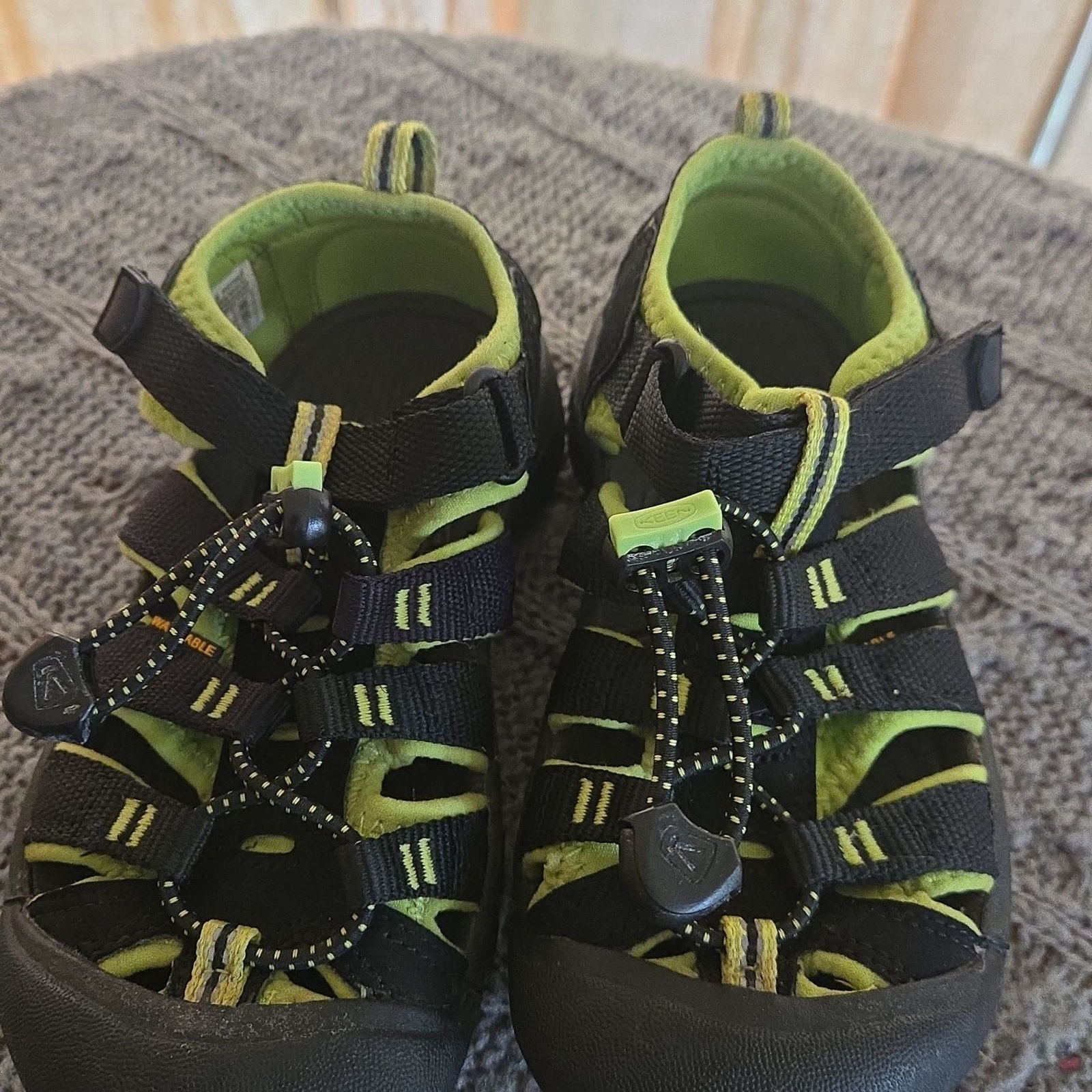 KEEN Scarpe sandali impermeabili unisex bambini Newport H2 verde nero taglia