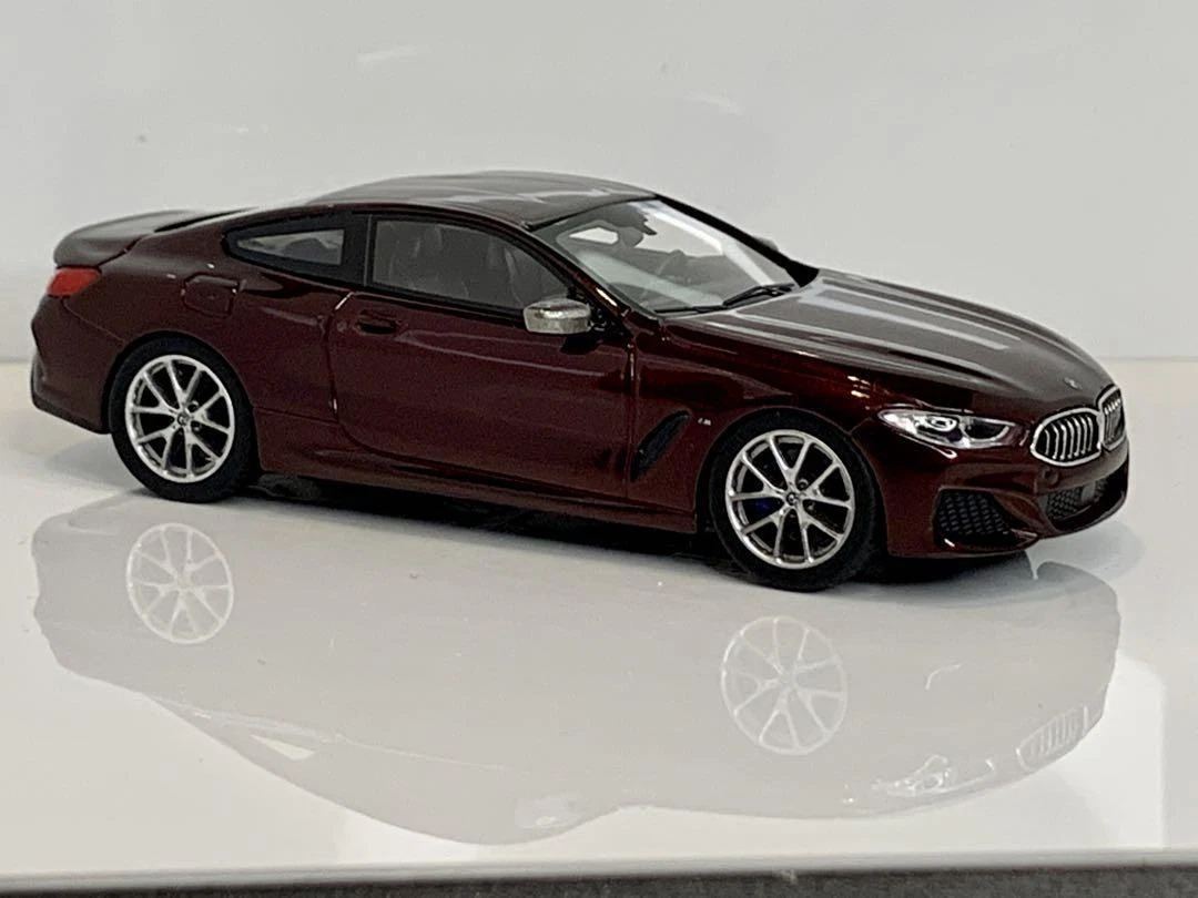 TSM MODEL 1/43 BMW M850i Aventurine Red Metallic