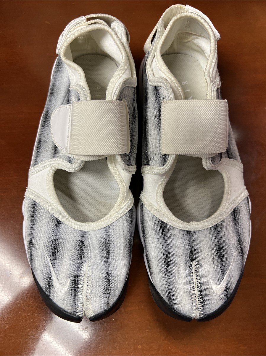 Nike Air Rift Men Size 9 - Split Toe - Grey Black Patterned