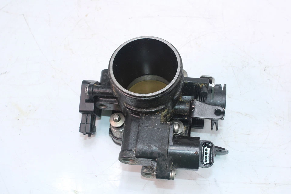 2005 Sea-doo Rxt 节气门车身 420889023 — 第 2/4 张图片