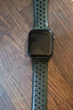 Apple Watch Series 4  Space Gray W/ Dark Gree...
