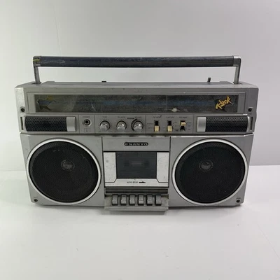 Boombox Vintage Sanyo MW211LU - À Réviser - Ghettoblaster AM/FM - Rare