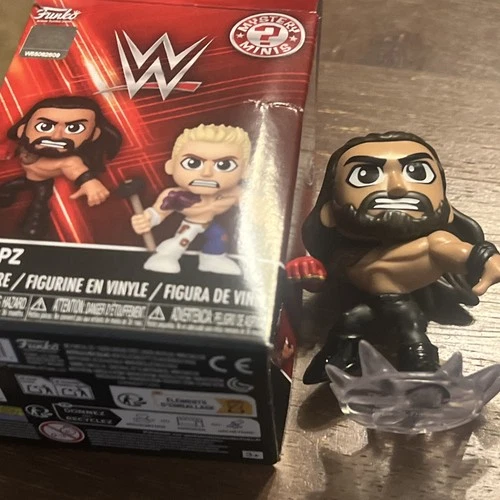 Funko Mystery Minis WWE - Roman Reigns 1/6