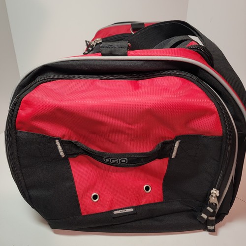 NWT Large Ogio Rage Red And Black Duffle Gym Travel Bag Approx 22x14x12 Custom - Picture 2 of 14