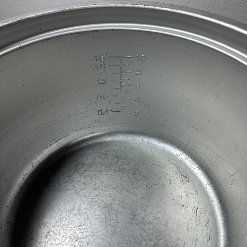 RICE COOKER 6 Cups Zojirushi NHS10 Uncooked Rice Warmer & Steam Cooker