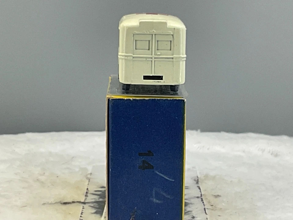 Matchbox Lesney #14B Daimler Ambulance 1958,G.P.W,N,Mint in B box all Orig,N.O.S - Image 3 of 4