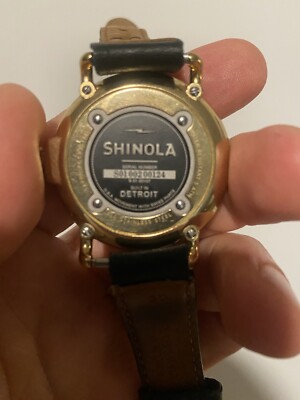 SHINOLA The Runwell blue face 41mm case thickness 20mm