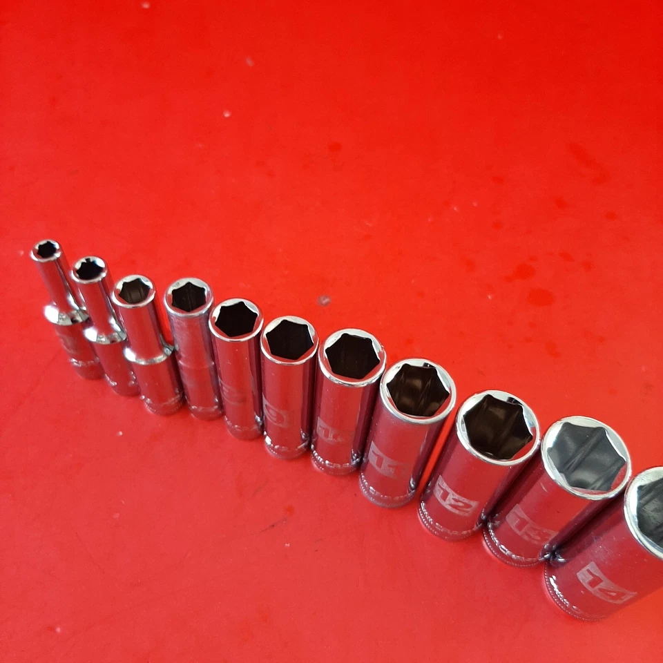 NEW Craftsman Easy Read 4-14mm 1/4" Drive Metric Deep 6 Point Socket Set 11 Pc - Image 3 of 4