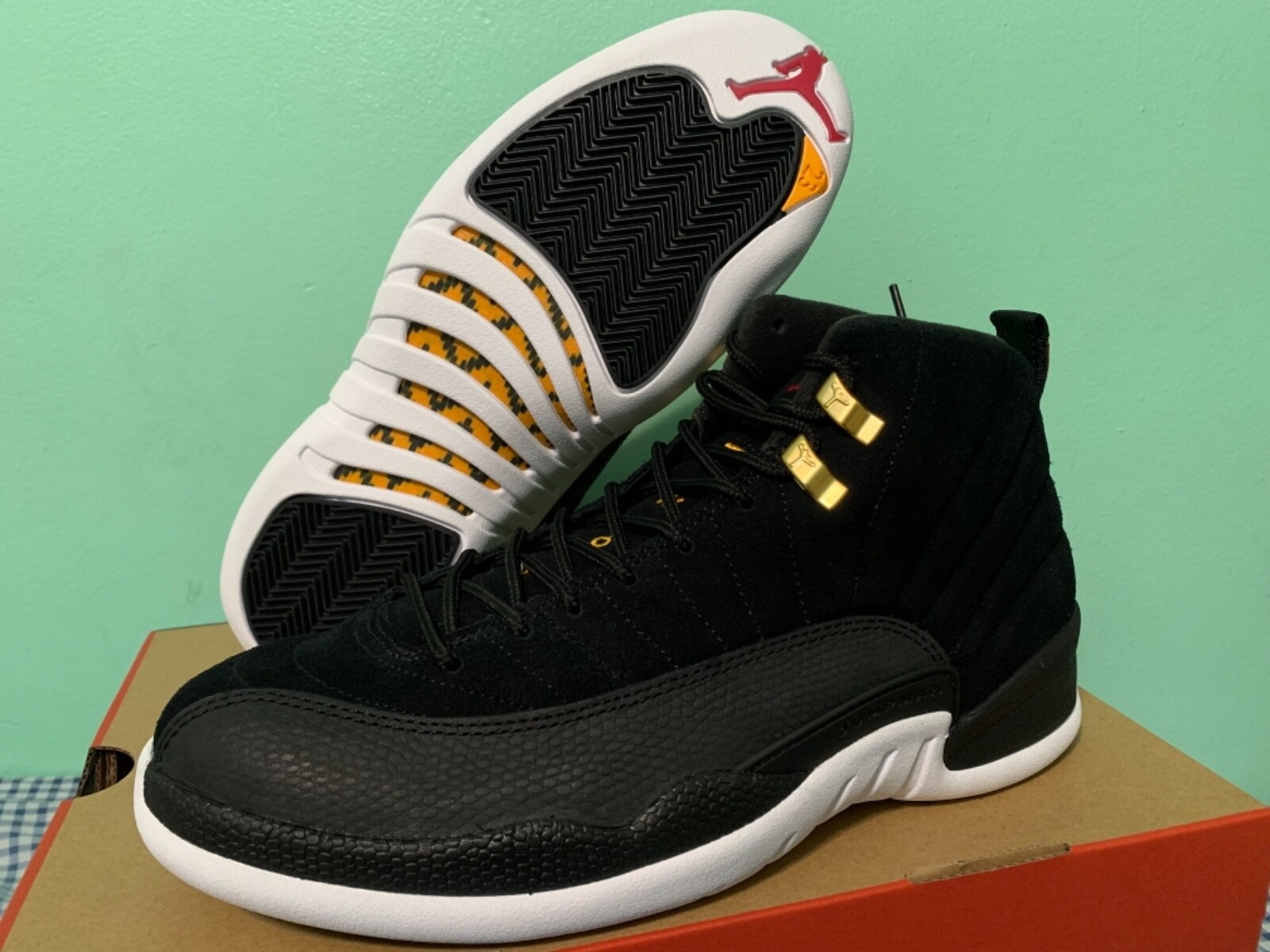 2019 Nike Air Jordan Retro 12 Reverse - tiendamia.com