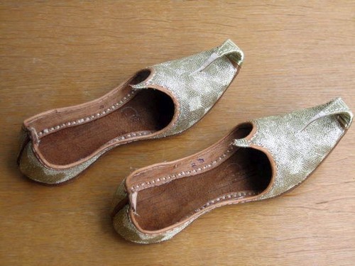 Schnabelschuhe "Kussa" ca.27-29(12) unisex Handarbeit mit Silber-Brokat Pakistan - Foto 11 di 12