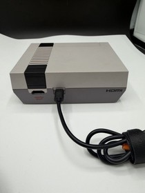 Nintendo NES Classic Mini Console CLV-001 &ndash; Used &ndash; 1 Wireless Controller