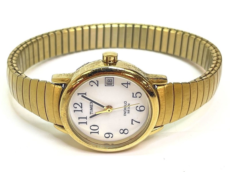 Timex Gold Tone White Dial Indiglo Ladies Dress Watch 27.3g