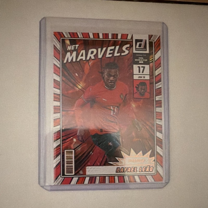 2024 Panini Net Marvels Insert Rafael Leão Forward #17 Non-Sport Trading Card
