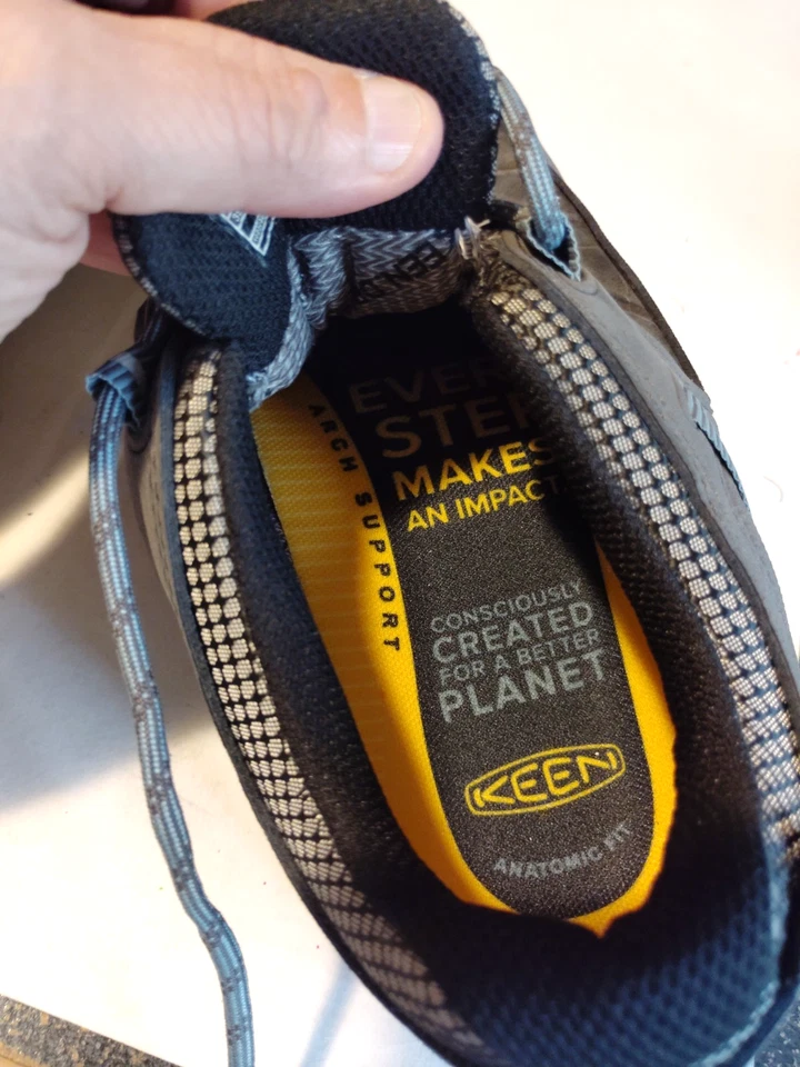 NUEVO KEEN Mujer Talla 6.5 W Targhee III Impermeable Senderismo Zapatos 1023038 WOW Foto 2 de 4