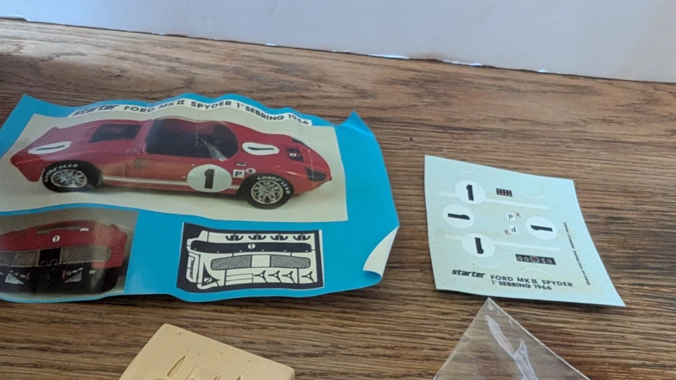 STARTER 1/43 FORD MK2 SPYDER SEBRING 1966 KIT RESINE A MONTER - Photo 4/4