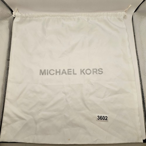 MICHAEL KORS WHITE DRAWSTRING DUST BAG PURSE HANDBAG STORAGE TRAVEL COVER 18X18
