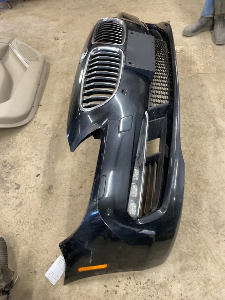 13 BMW 650I Front Bumper Scratches W/grils W/fogs - Image 3 of 4