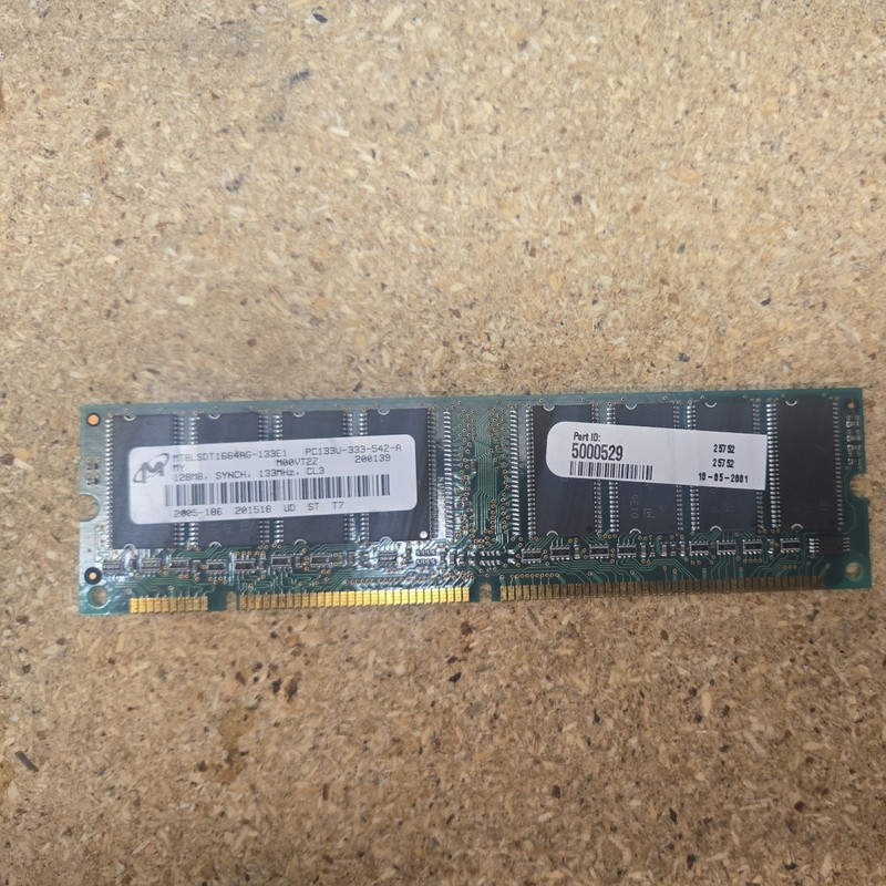 Micron 128MB SDRAM DIMM, MT8LSDT1664AG-133E1, Vintage / Retro