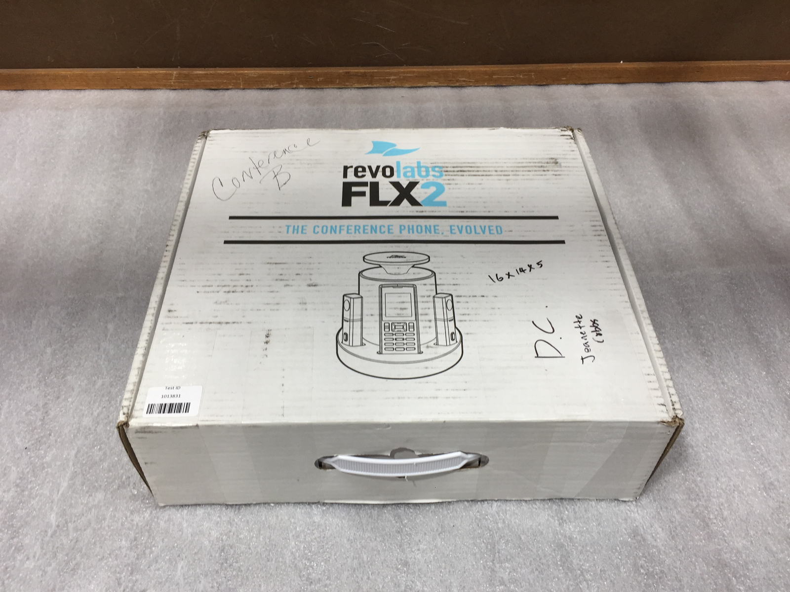 Revolabs FLX2 Wireless Conference Phone System 10-FLX2-200-POTS, New Open Box