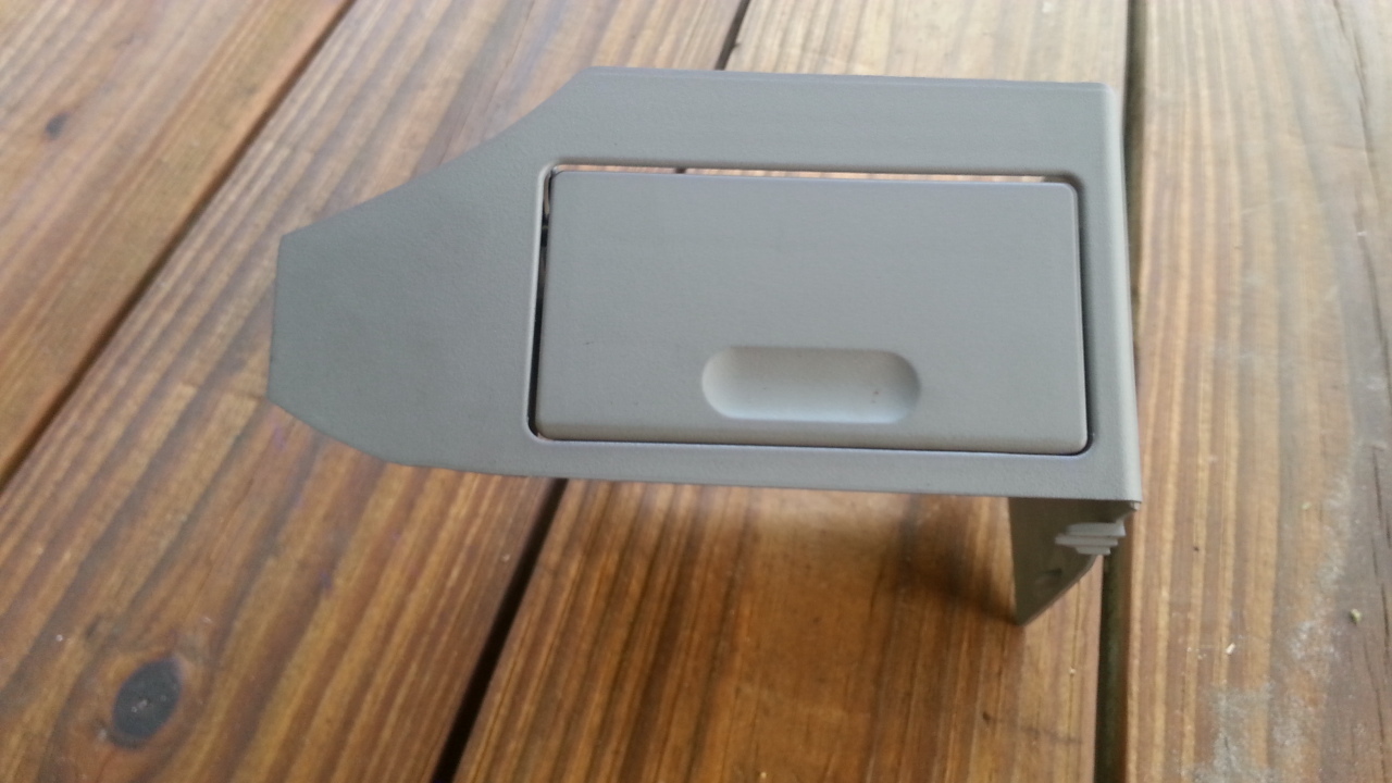 BMW 5 Series E39 Rear Right Door Ashtray Complete Grey 8200234 for  