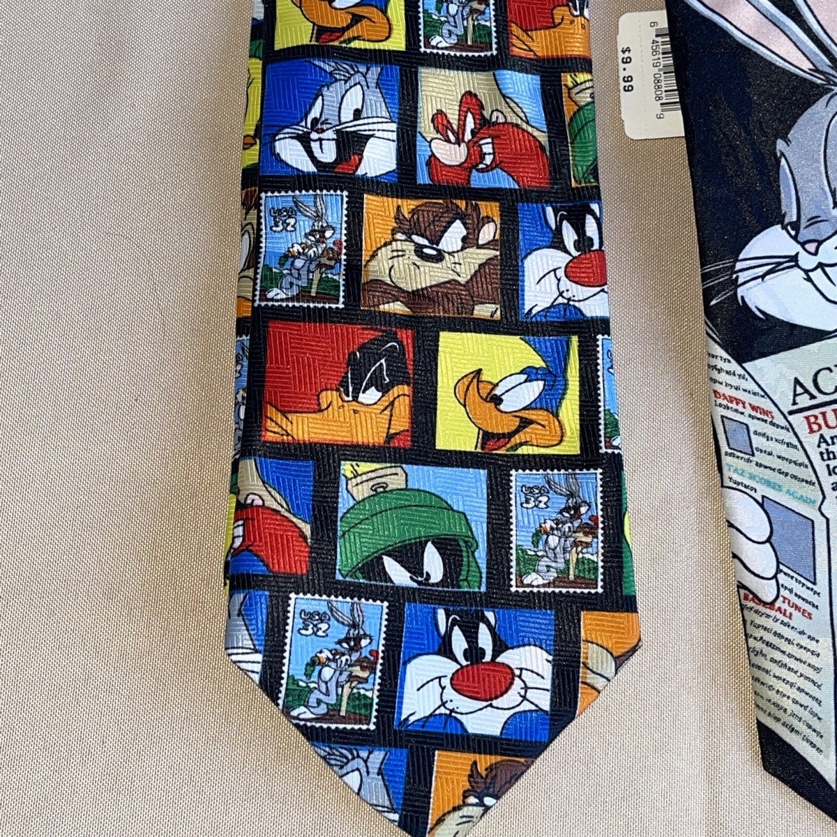 2 Vintage 1997 LOONEY TUNES Stamp Collection Daffy Duck Tweety
