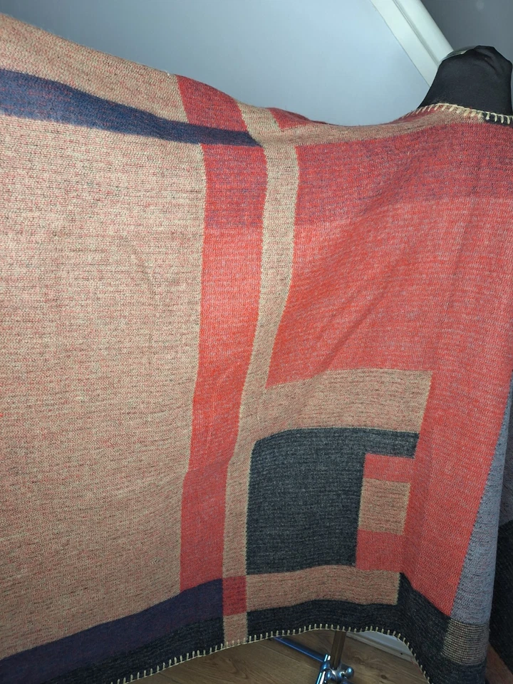 United Colores de Benneton Marrón Bronceado Abierto Grande Chal Capa Unisex Talla Única Foto 4 de 4