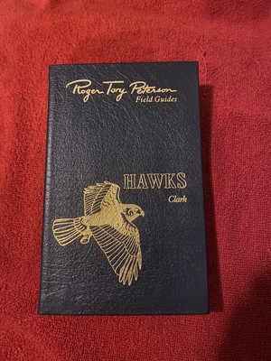 Hawks of North America, 50th Anniversary Edition (Roger Tory Peterson Field...