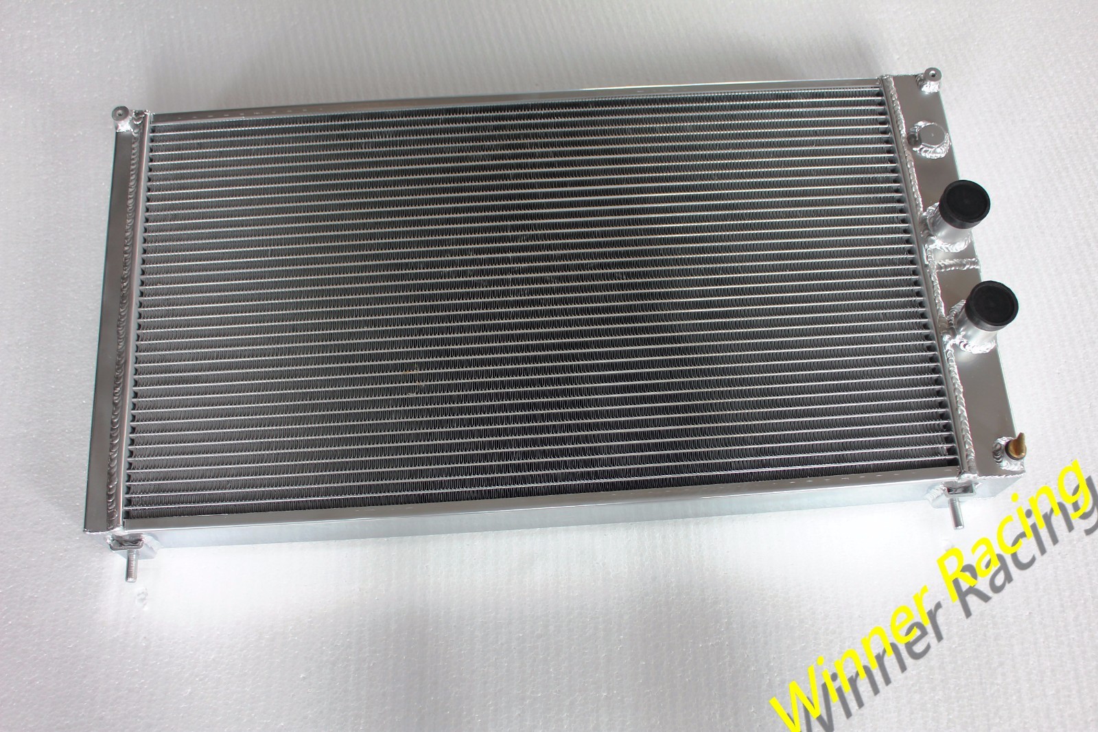 ALUMINUM RADIATOR FOR Ferrari De Tomaso Pantera 5.8L 5753CC V8 M/T 1971-1989