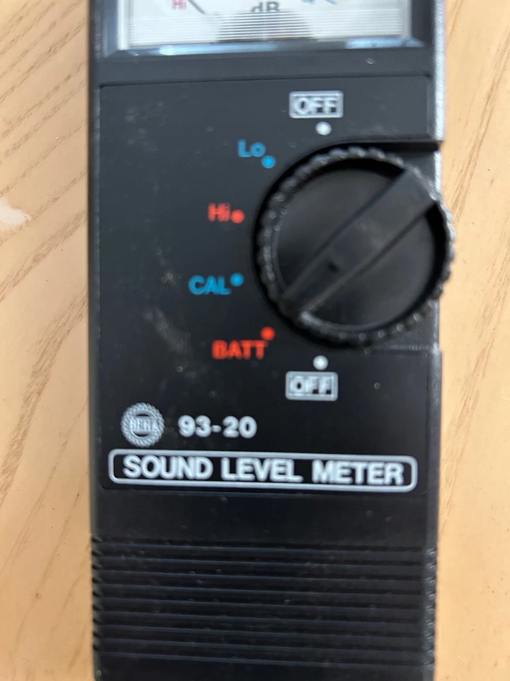 Vintage Greenlee Sound Level Meter 93-20 with Case & Paperwork - TESTED - Image 2 of 4