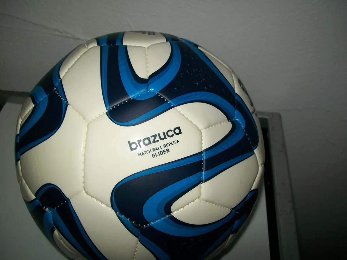 ADIDAS BRAZUCA WM 2014 BRASILIEN FUSSBALL Brasil replica BALL fifa