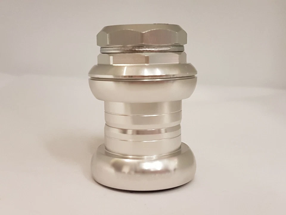 Tange - seiki Headset 1" Threaded 85g sealed bearing 30.2mm cup retro ROAD BIKE - Image 2 of 4