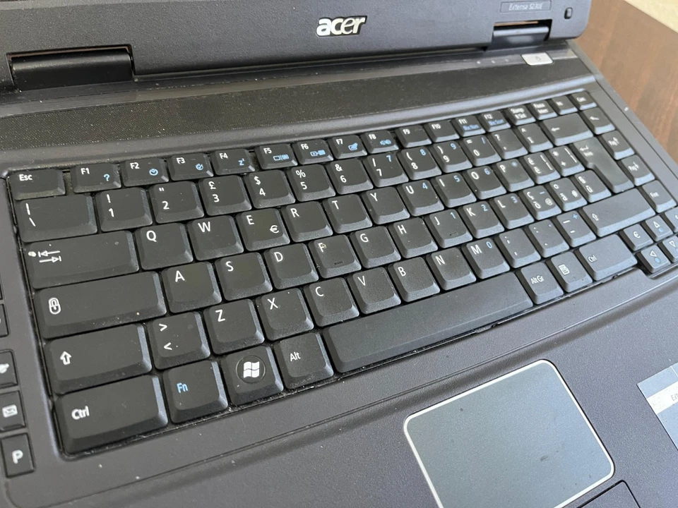 Acer Extensa 5230e Schermo 15.4 - 2.2 GHz - 1 GR DDR2 - 160 G8 HDD FUNZIONANTE - Immagine 2 di 4