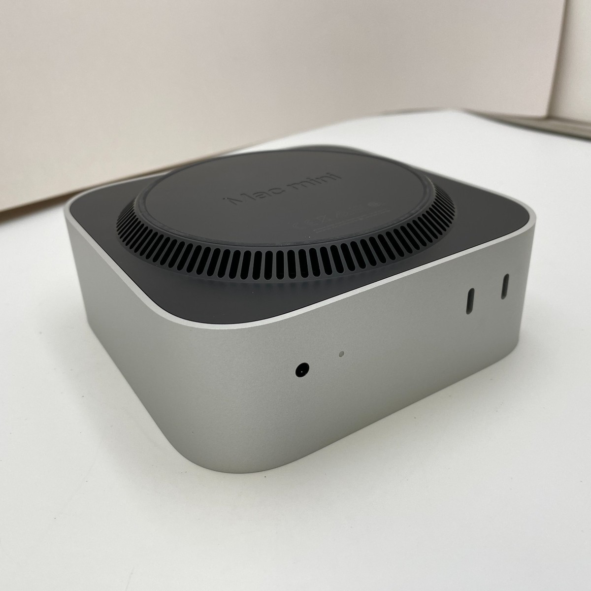 Apple Mac Mini 2024 - Apple M4 16GB RAM 256GB SSD - Silver A3238