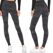 Alo High Waist Vapor Legging in Hunter Camouflage women’s size XS