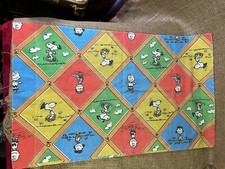 Charlie Brown Snoopy Standard Size Pillow Case:Red, Green, Yellow Blocks -Vtg