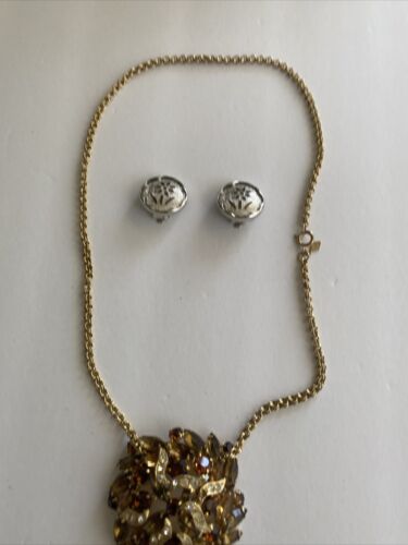 Sarah Coventry Necklace With Pendant And Set Of Earrings Vintage | eBay