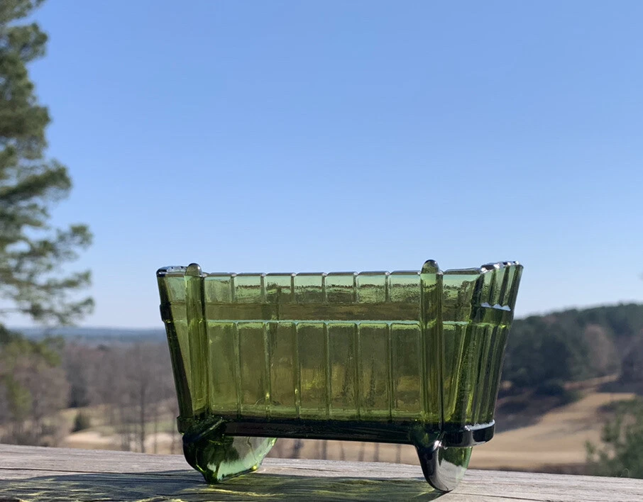 Glass cheap baby crib